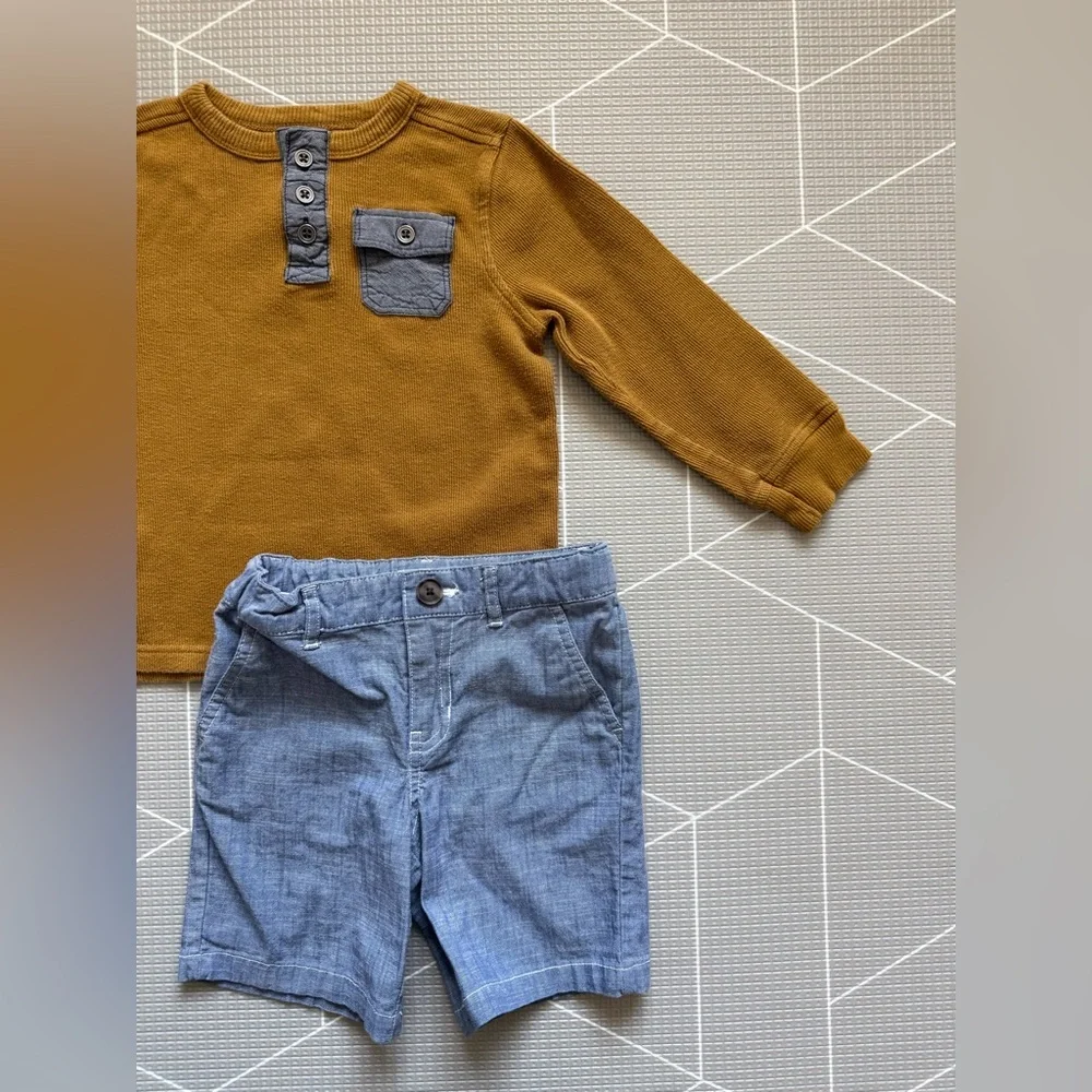 Old Navy|Baby boy/toddler Kids set,Mustard Long Sleeve Top w Chambray Shorts•5T